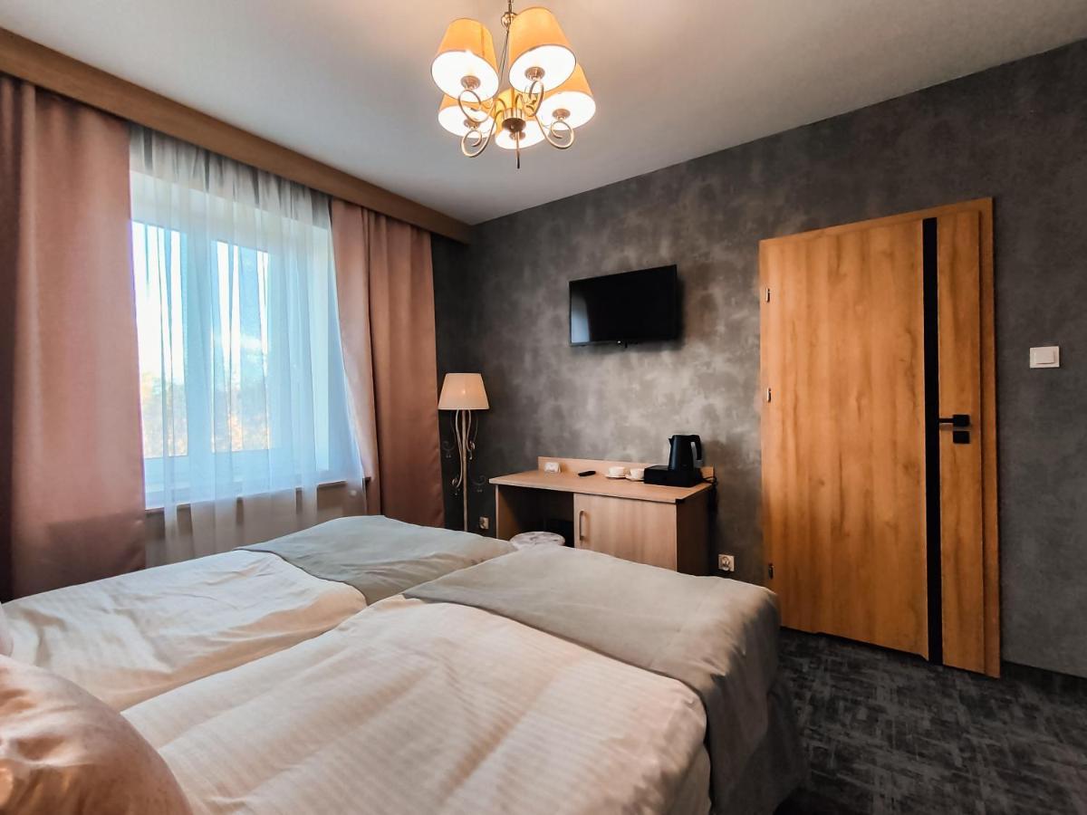 Sztuka Smaku - Restauracja I Hotelik Świdnica Εξωτερικό φωτογραφία