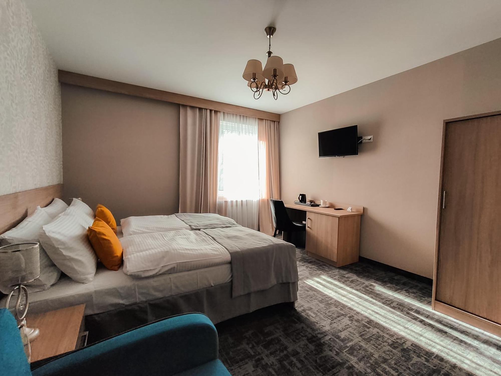 Sztuka Smaku - Restauracja I Hotelik Świdnica Εξωτερικό φωτογραφία