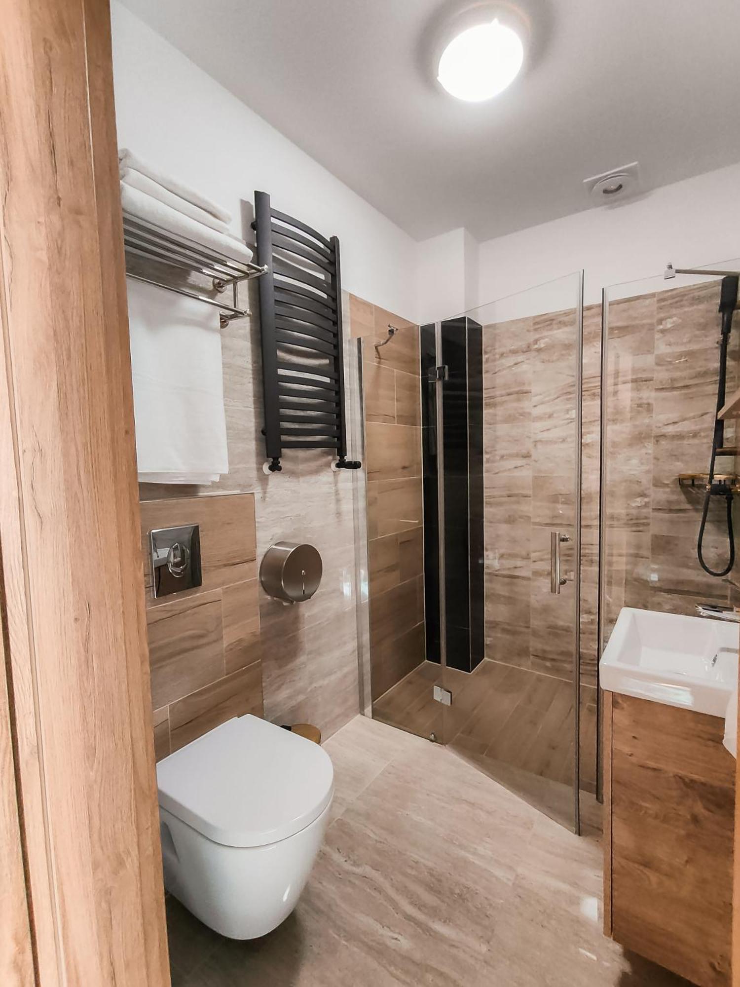 Sztuka Smaku - Restauracja I Hotelik Świdnica Εξωτερικό φωτογραφία