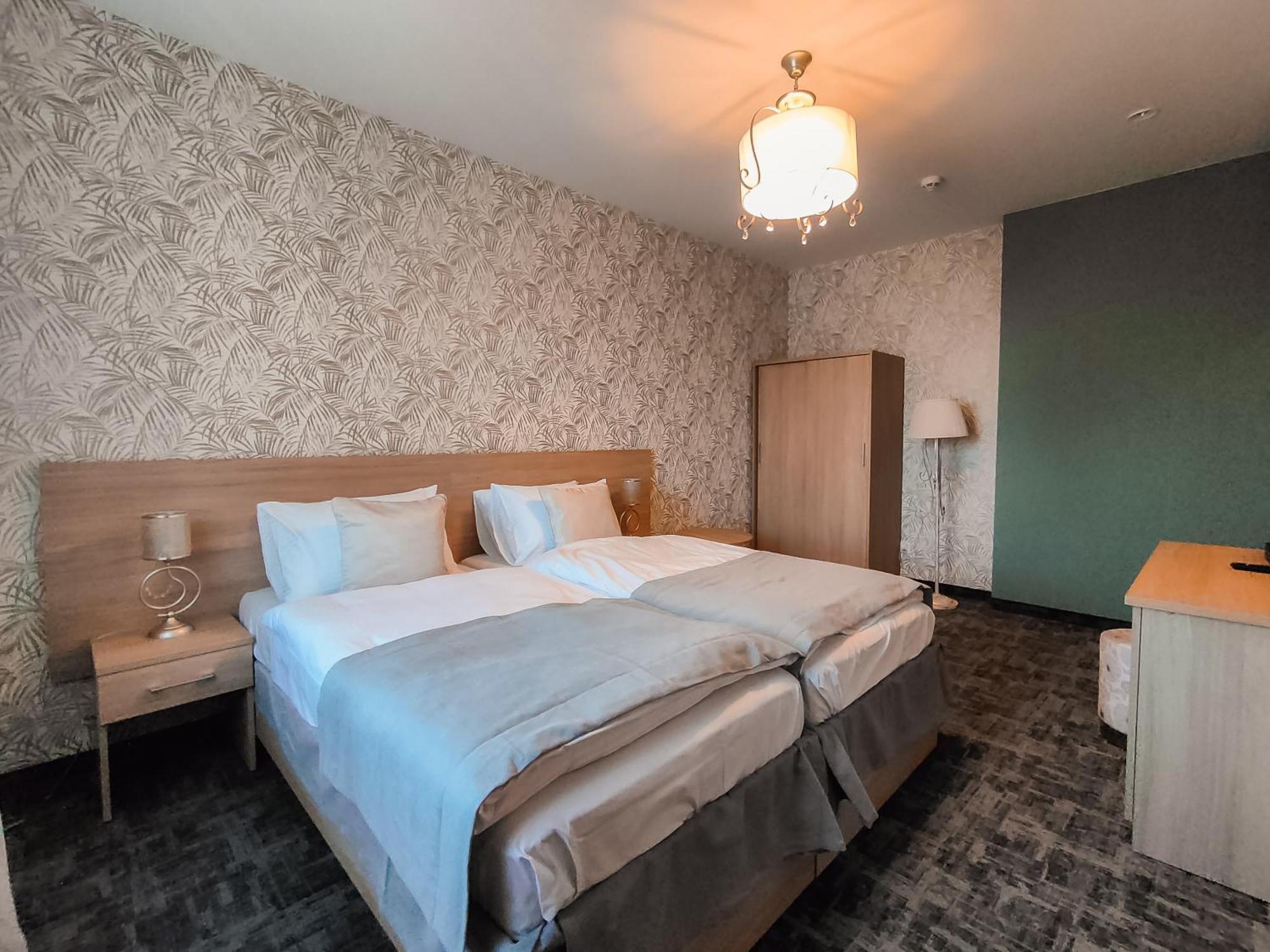 Sztuka Smaku - Restauracja I Hotelik Świdnica Εξωτερικό φωτογραφία